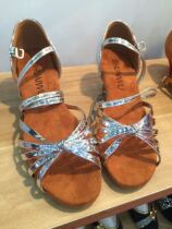 Silver Latin dance shoes new style Latin dance shoes Latin dance shoes for children Latin competition