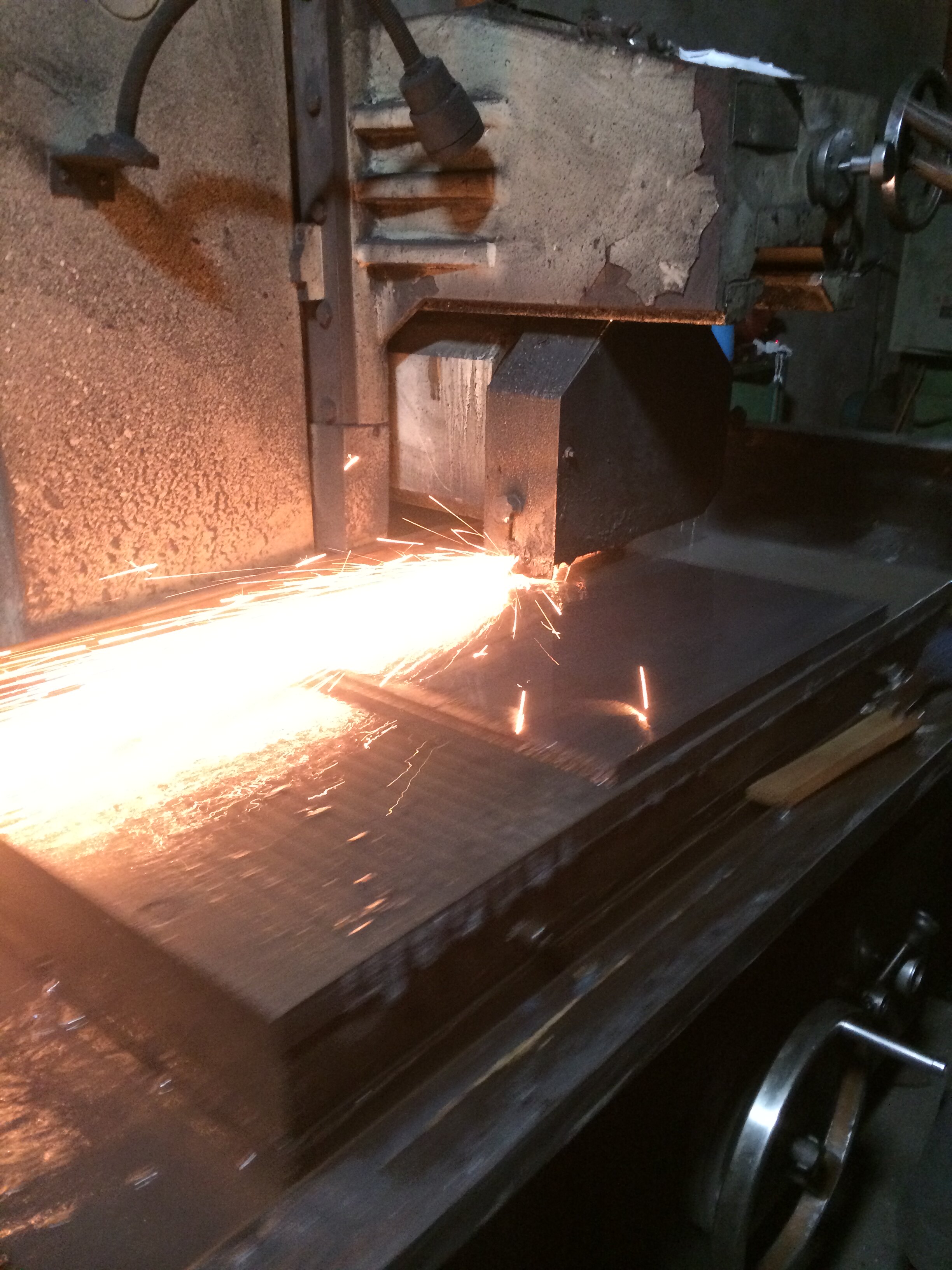 Large flat grinding bed Flat six-face milling bed 45# -- A3 cold drawn square steel