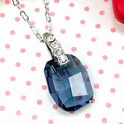 台湾官网直邮进口【伊饰晶漾】墨蓝方形点钻项炼