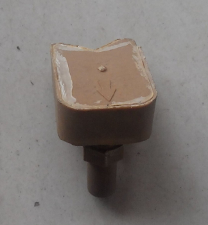 Jianghuai 2100 Double-cylinder 295 diesel engine 2102 SUCTION MACHINE 2JD32 OUTLET VALVE TRACTOR ACCESSORIES