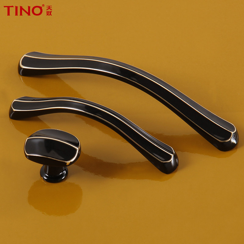 ��ūŷʽ����THD-3233-01