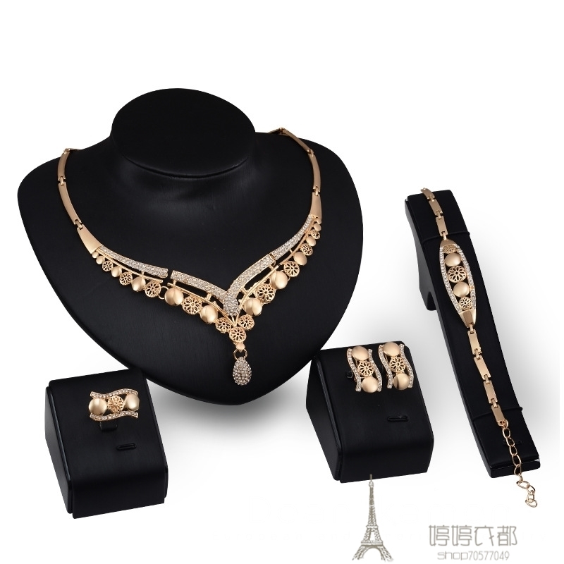 Women accessories jewelry necklace earrings bracelet