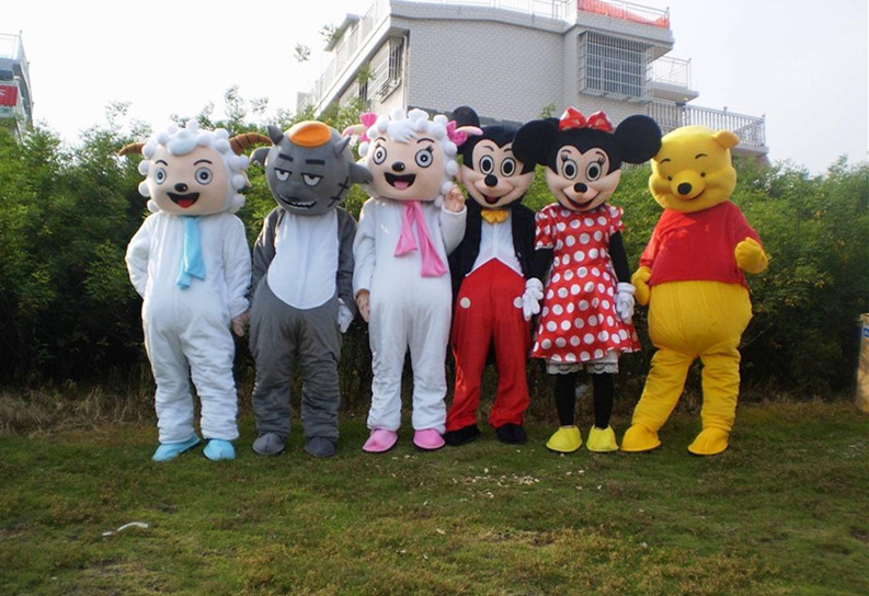 Beijing Children's Party Cartoon Doll