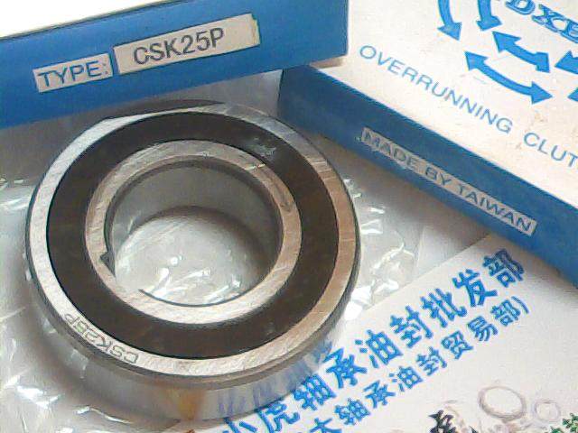 CSK25P 25 * 52 * 15 DXB Inner ring with single sink unidirectional bearing inner diameter 25 outer diameter 52 52 15 mm