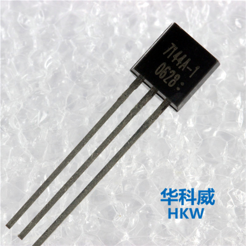 Transistor HT7144A-1 HT7144 three-terminal regulator tube output 4 4V TO-92