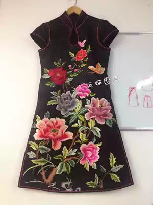 Cloud decoration totem original women's top Western dress Ethnic style hand-embroidered peony stand-up collar literary fan Cheongsam