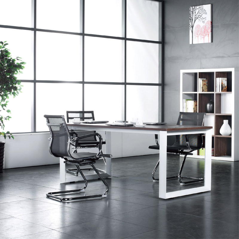 �����հ칫�Ҿ߼�Լ�ִ�������329