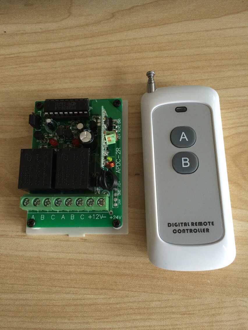 Two-way 12-volt smart lamps 2-way 12V 24V wireless remote control switch module 200 meters two-button remote control