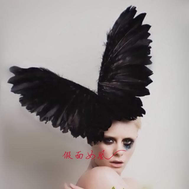 Exaggerated and bizarre feather wings hair adorned walking show headwear prom styling headwear