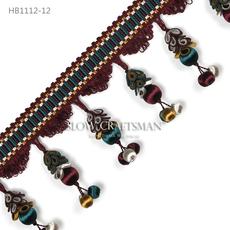 Кружевная кайма медленный выход мастера высокого