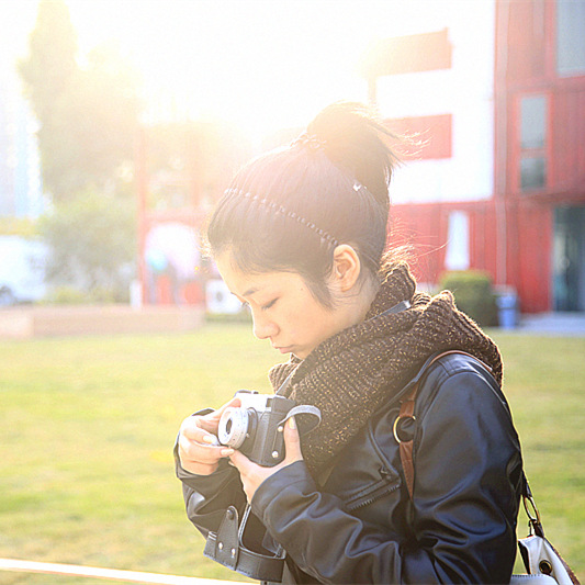 Russian small - made LOMO SMENA 8M 135 negative axis camera multiple exposure sending leather condom