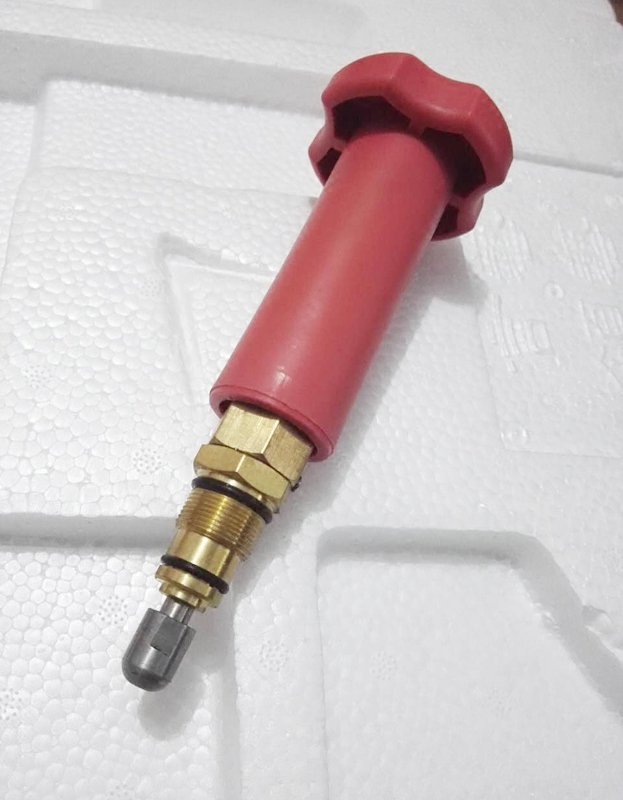 Black cat QL360C 380C Type high pressure cleaner cleaning machine head fitting pressure valve pressure valve pressure valve