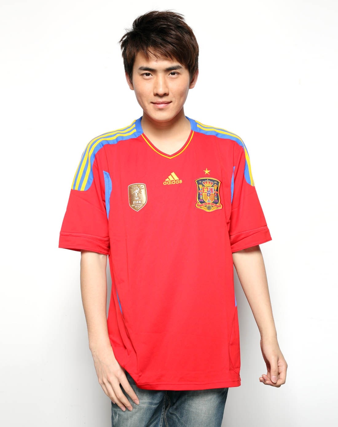 絕版Adidas/Adidas贊助西班牙隊捧得大力神杯球衣(帶盾）V14921
