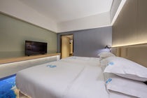 Liv Hotel (Guangzhou Tianhe Park Huangpu Avenue Runway) Liyu-Yuetue Grand Bed Room