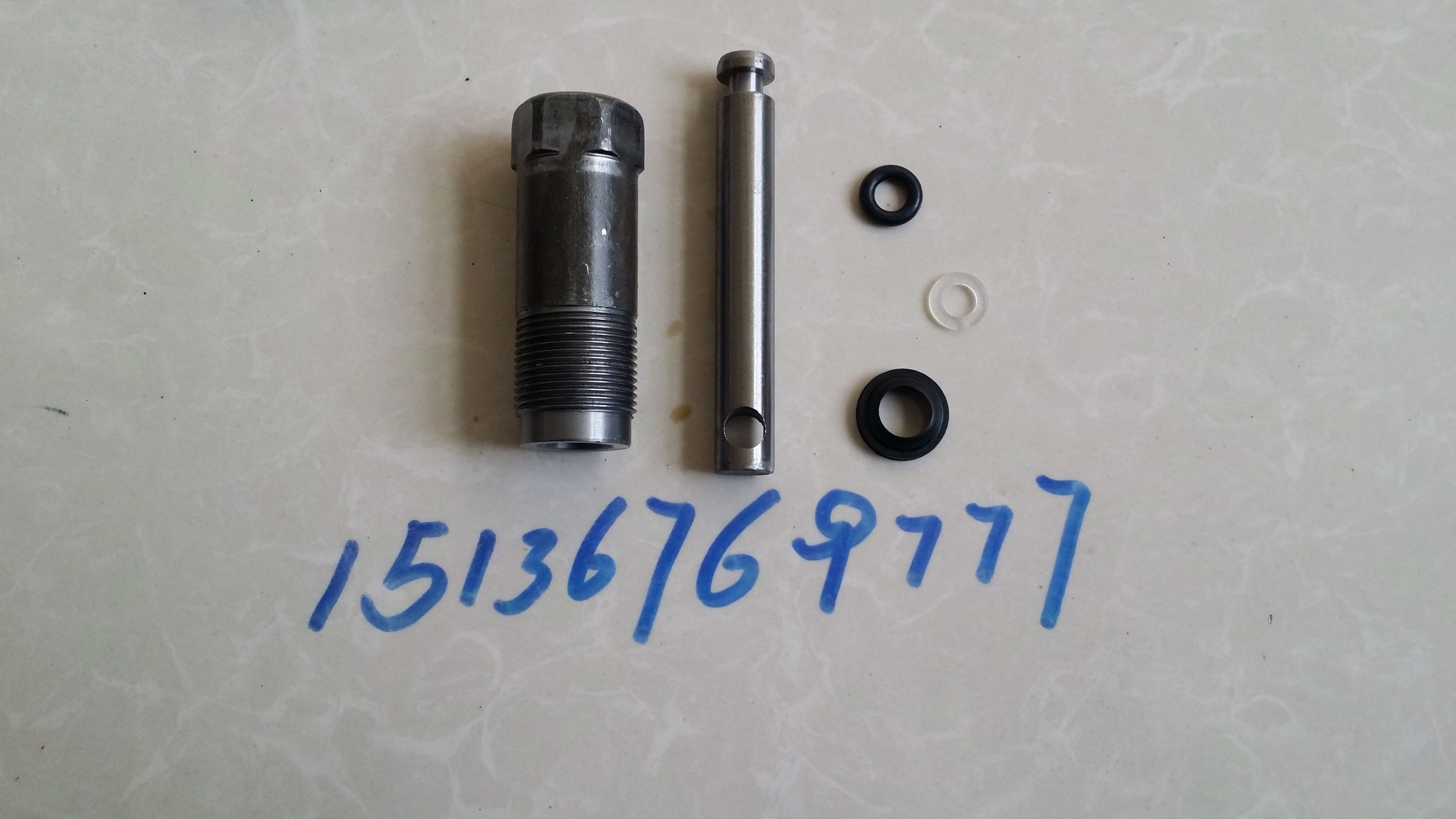 Hydraulic jack accessories Vertical jack accessories Large piston 32 tons 50 tons universal piston