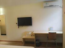 7 Days Hotel chain hotel · Guangzhou Tongdewai store Ali exclusive Queen room