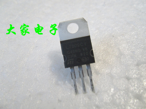 LM7809 three-end voltage stabilization with three ends