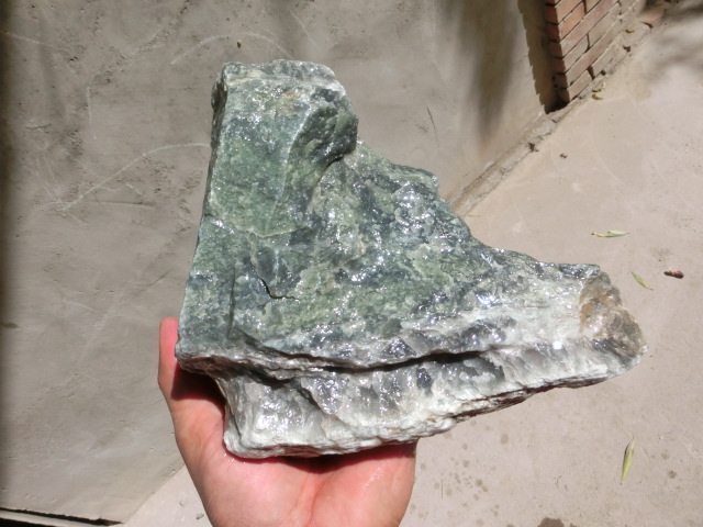 151068 jade raw material bare stone natural raw stone Qinghai Kunshan jade material Qingyu 3 3 kg