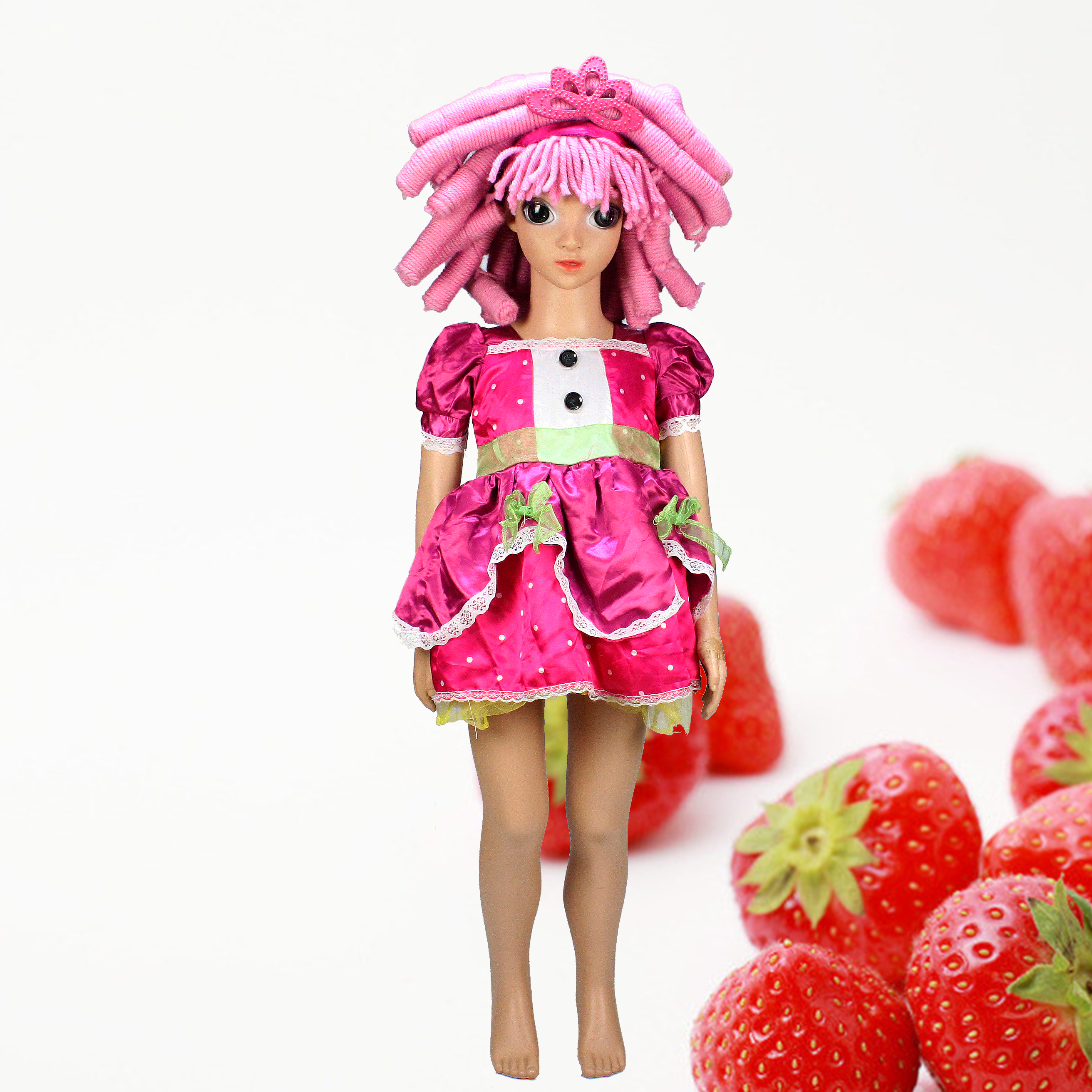 Liuyi children's environmental protection performance costume plays a cute fruit girl dress pink princess dress to send a wig
