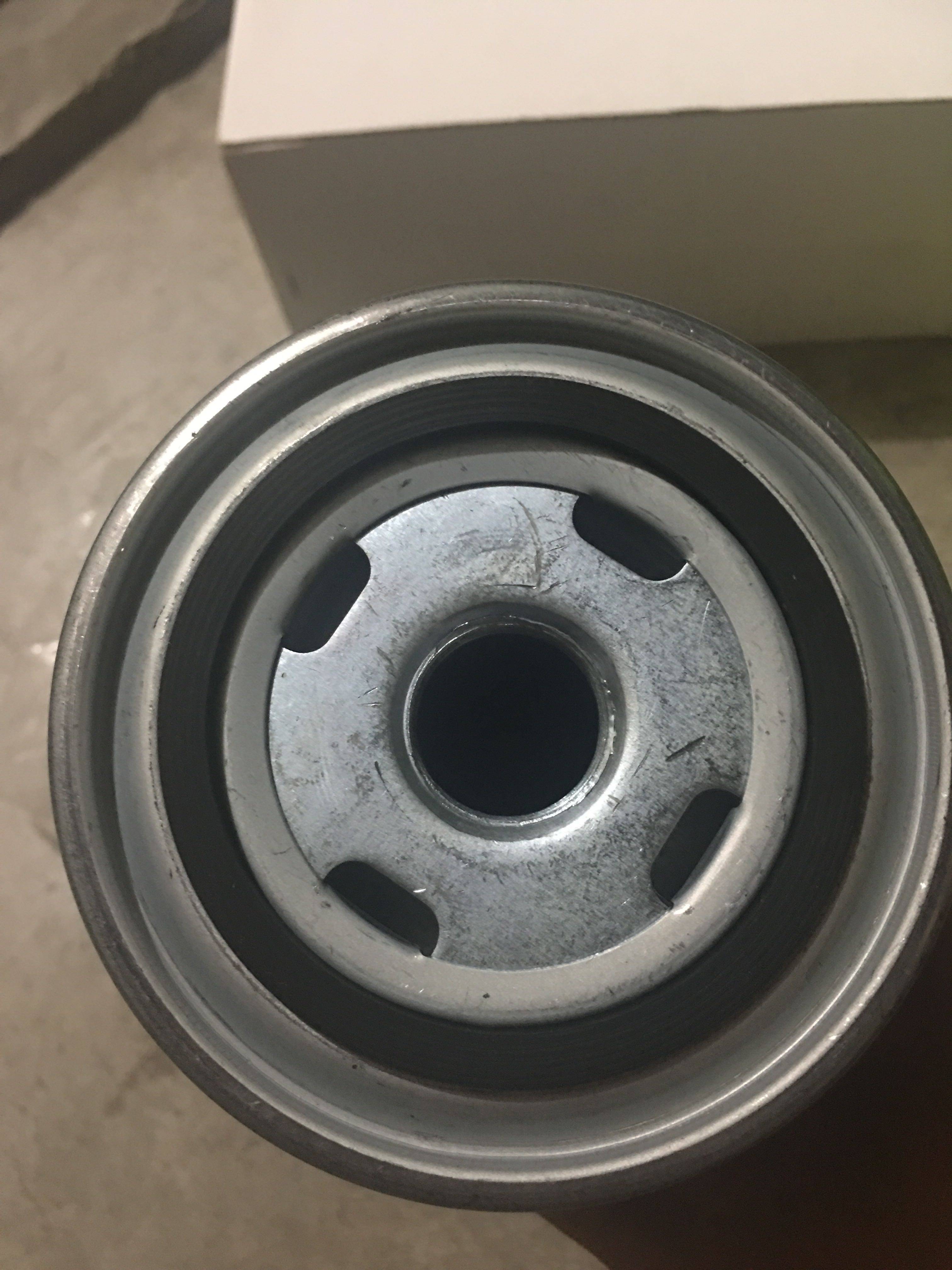 Oil filter 1626166602 Oil filter 15190102 Special oil filter Non standard