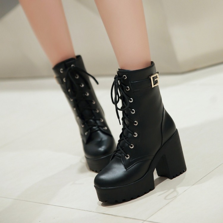 Cosplay universal large size student black leather boots Martin in the round head thick high-heeled belt temperament JK uniform