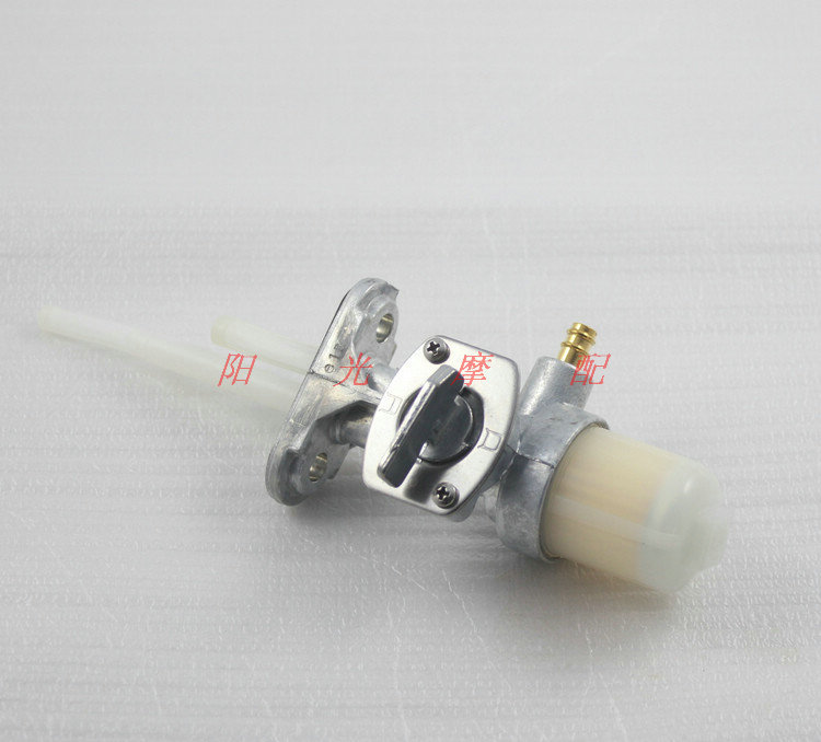 Suitable for GN125H HJ125-8 HJ125-F Silver Leopard Drill Leopard EN125 Fuel Switch Gasoline Tank Switch