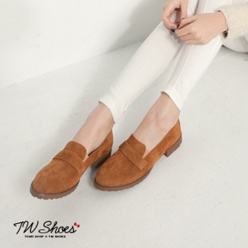 台湾官网直邮进口【TW Shoes】 绒质素面低跟包鞋/绅士鞋