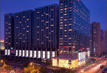 DoubleTree by Hilton Beijing West Railway Station includes double early late check-out