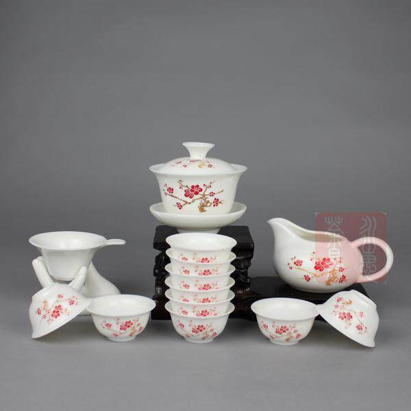 Ceramic tea set gift cover bowl set complete tea set kung fu tea set tea set proud bone plum blossom A tea bowl