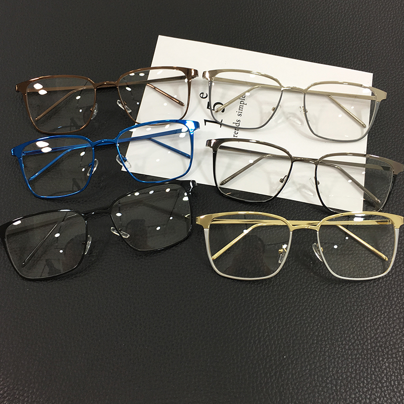 Montures de lunettes en Alliage de titane - Ref 3142080 Image 1