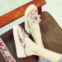 Phong cách dân tộc mới dày đáy dép xỏ ngón thời trang dép chống trượt dép và dép nữ mùa hè phiên bản Hàn Quốc mang hoa đi biển - Dép dép lv chính hãng