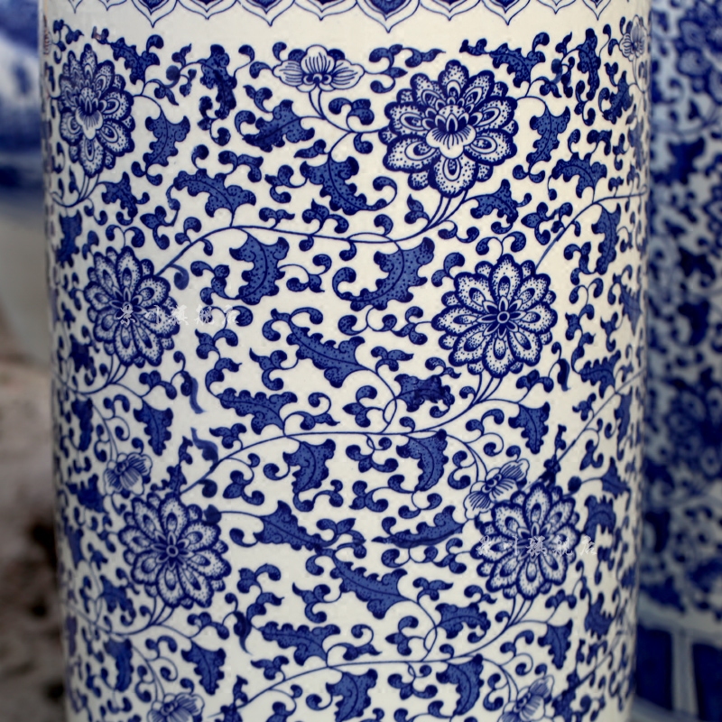 Jingdezhen ceramics big vase furnishing articles hand - made antique blue - and - white bound lotus flower of large quiver painting and calligraphy calligraphy and painting