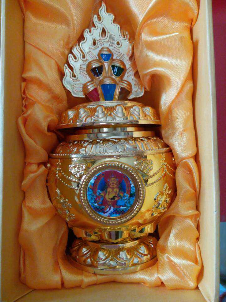 Yellow God of Wealth bottle, Langkiliangbo Living Buddha, hidden