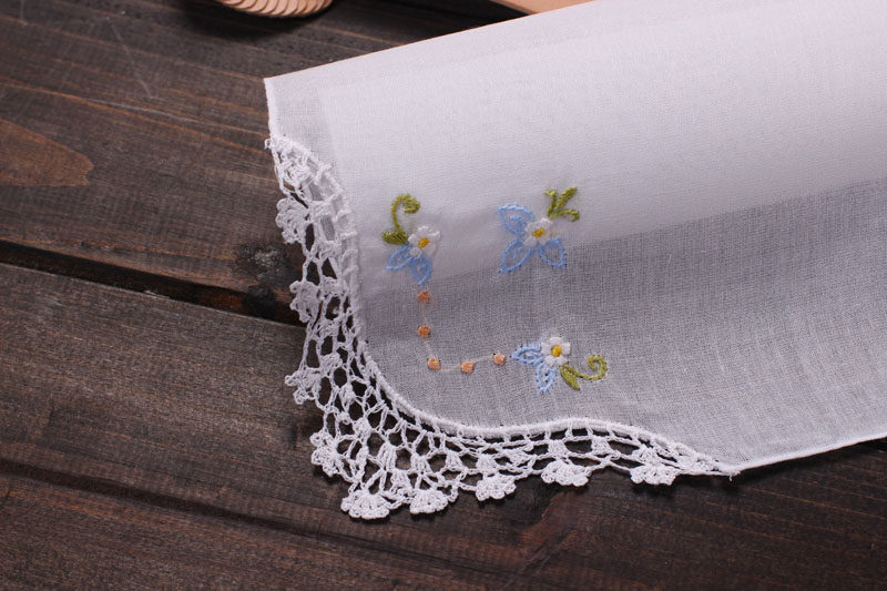 Fine thread single-angle crochet lace blue flower handkerchief
