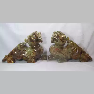 Large ornaments, natural jade, a pair of Yuxiu Town House, evil spirits, Gurui beast, Qingtian stone carving decoration beauty direct sales