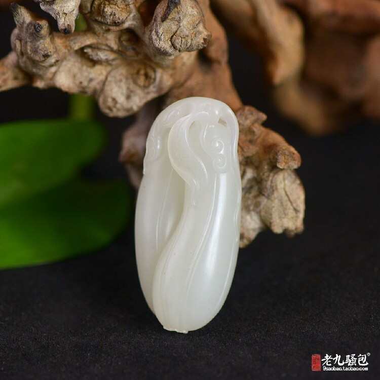 (Melon Carving) Xinjiang Hetian Jade Seed Material Pendant Pendant 20 7g with Leather High White High-tech Carving
