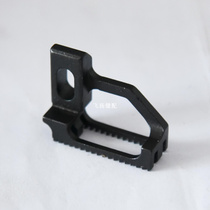 Industrial sewing machine accessories Chongji 382 double-needle chain turning needle position set 380 front and rear needle position set