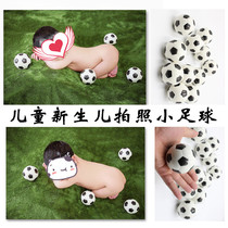 Black and White small ball football 100 days week old baby Baozhao toys European and American style baby new childrens photography props