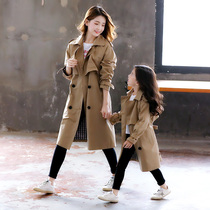Girls  spring coat 2021 new fashion Korean version of the big child foreign style medium long windbreaker British style childrens top