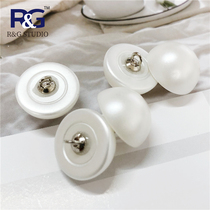 Matte semi-round pearl buckle Matte pearl buckle Semi-round foot pearl button Womens pearl spinning sweater childrens button