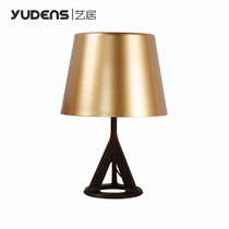 Postmodern minimalist Creative Fashion Living Room Bedroom Book Room Desk Designer Den Delicacy Classic Headboard Table Lamp