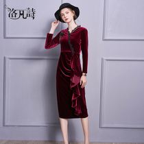 Lufanshi 2021 autumn new long sleeve color lace temperament slim velvet hip dress female long