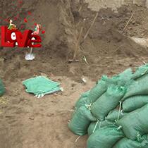Protection and environmental protection plastic green mesh bag pp woven o bag Grass bag Slope greening soil bag Degradable slope protection net