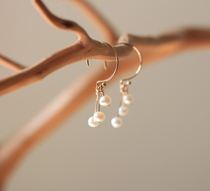 Blossoming flower natural freshwater pearl drop earrings imported 14k gold hand-made temperament white pearl earrings