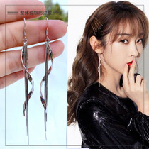 Fashion earrings female 2021 New Tide S925 silver Net red senior sense temperament Korean personality simple cold wind