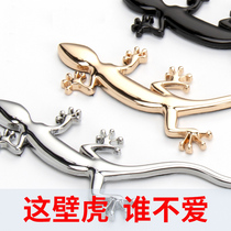 Car gecko car stickers Solid metal small gecko car stickers Scratch decoration 3D three-dimensional stickers creative tail mark