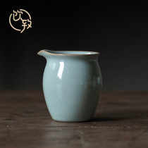 Drink to Ru kiln justice cup household high-end Japanese-style kung fu tea set ceramic tea sea tea divider can be opened to raise grass