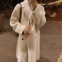 The Spot of the Spot The Joo Korean designer collaborated to customize the single-row-buttoned lamb velvet long-size coat jacket