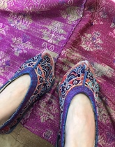 Ethnic Minority Embroidery Crafts Old Embroidery Shoes Pure Hand Embroidery Old Collection Embroidery Shoes Old Embroidery
