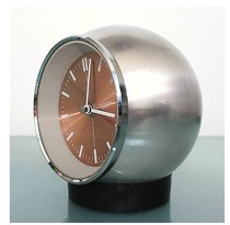 Wall clock clock clock mid-century retro crafts clock mechanical clock living room European retro